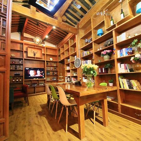 Peter Goullart Boutique Inn Lijiang  Esterno foto