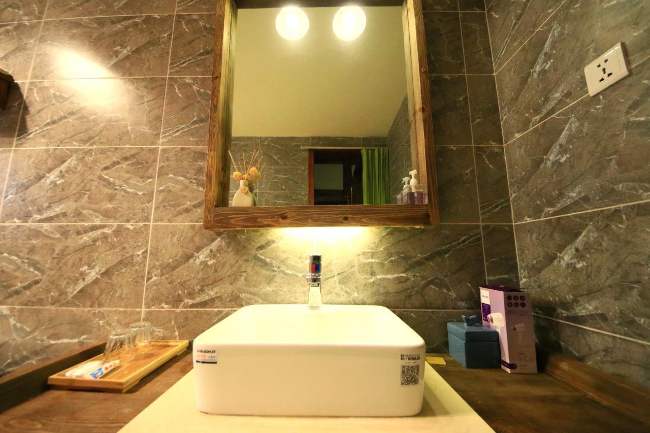 Peter Goullart Boutique Inn Lijiang  Esterno foto